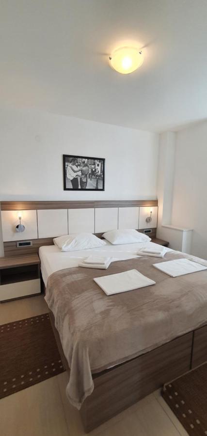 Apartments Lofiel ノヴァリャ エクステリア 写真