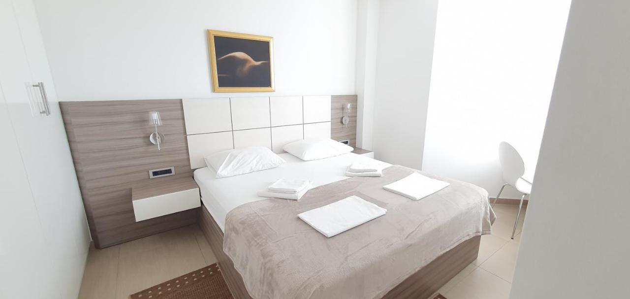 Apartments Lofiel ノヴァリャ エクステリア 写真