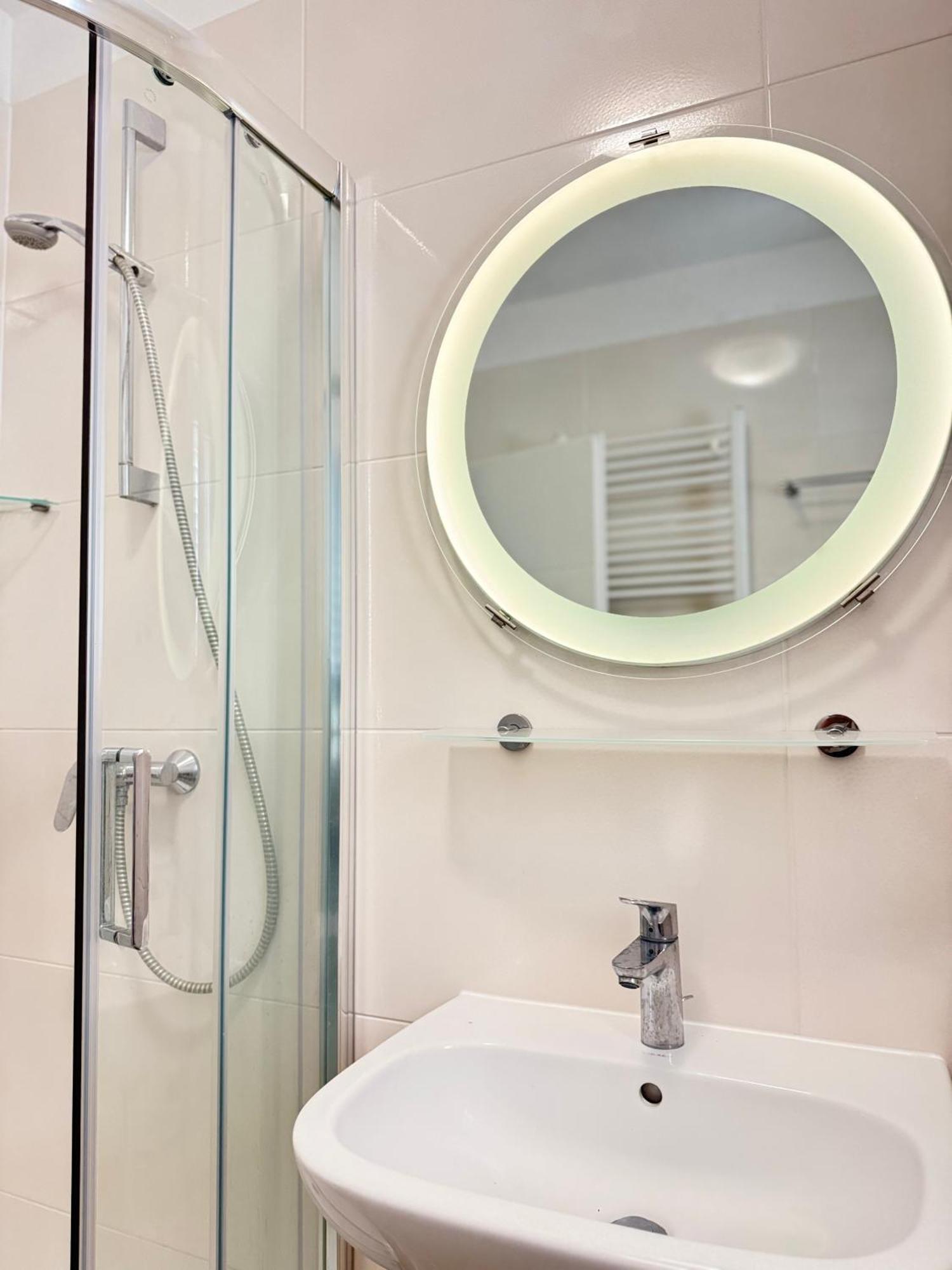 Apartments Lofiel ノヴァリャ 部屋 写真