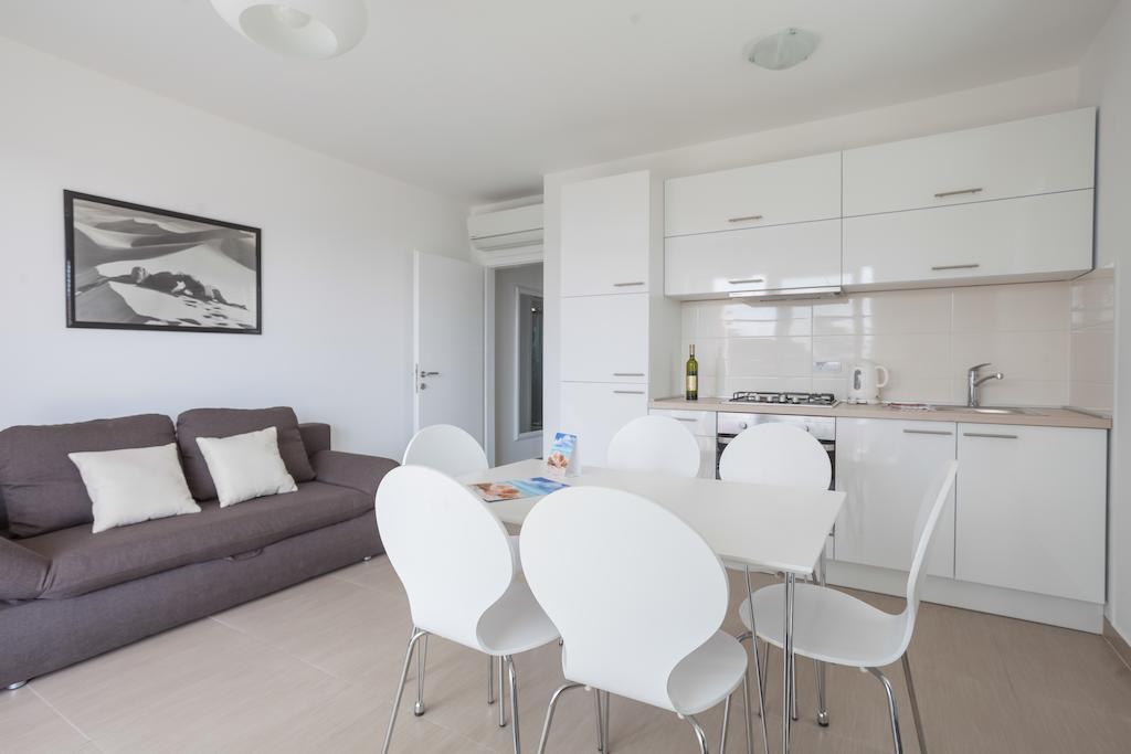 Apartments Lofiel ノヴァリャ 部屋 写真